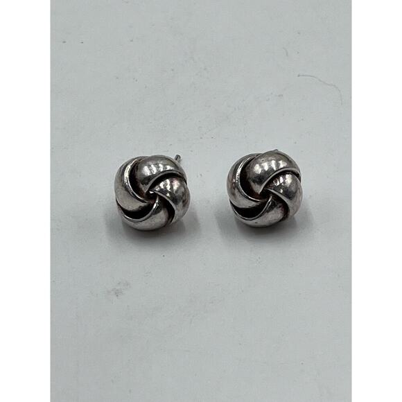Sterling silver love knot stud‎ earrings - Picture 5 of 16